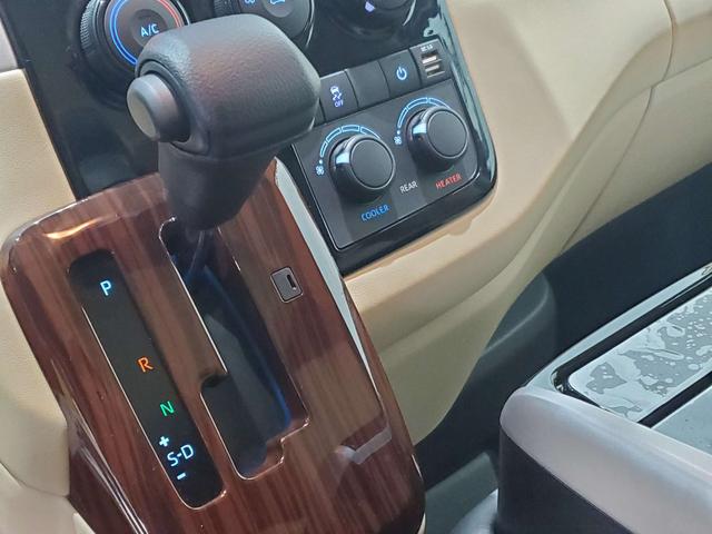 Toyota HiAce 2021 thumb 4