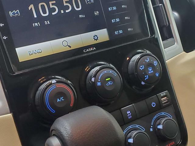 Toyota HiAce 2021 thumb 5