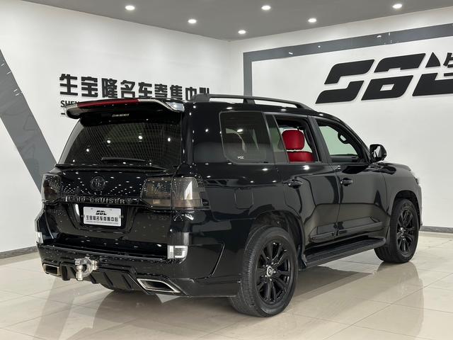 Toyota Land Cruiser 2020 thumb 3
