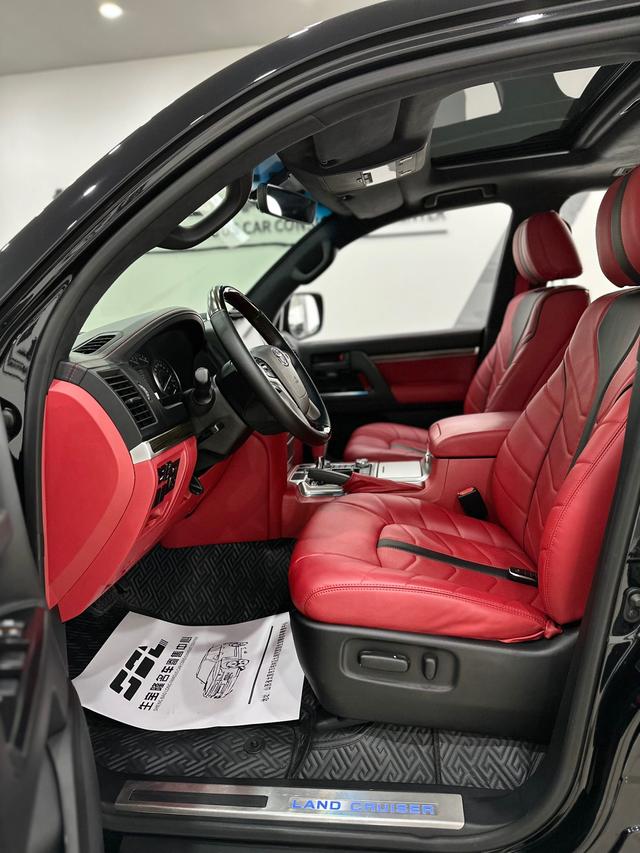 Toyota Land Cruiser 2020 thumb 6