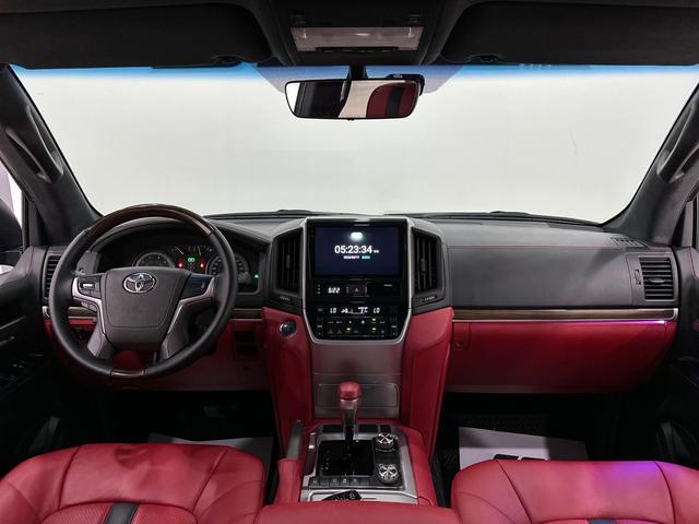 Toyota Land Cruiser 2020 thumb 7