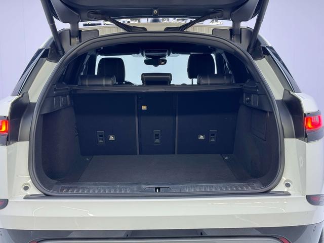 Land Rover Range Rover Velar 2020 thumb 6