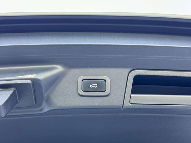 Land Rover Range Rover Velar 2020 thumb 7
