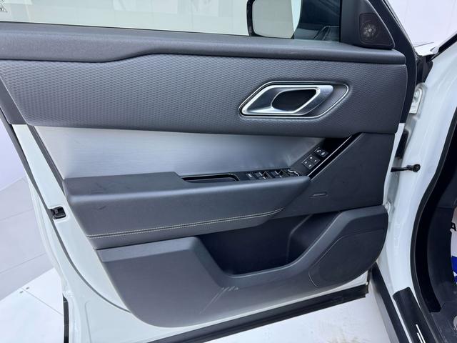 Land Rover Range Rover Velar 2020 thumb 10