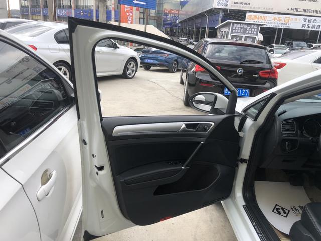 Volkswagen Golf 2020 thumb 5