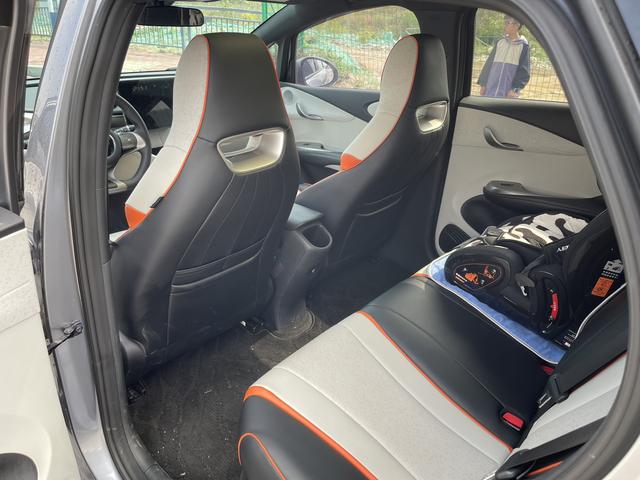 BYD Dolphin 2021 thumb 6