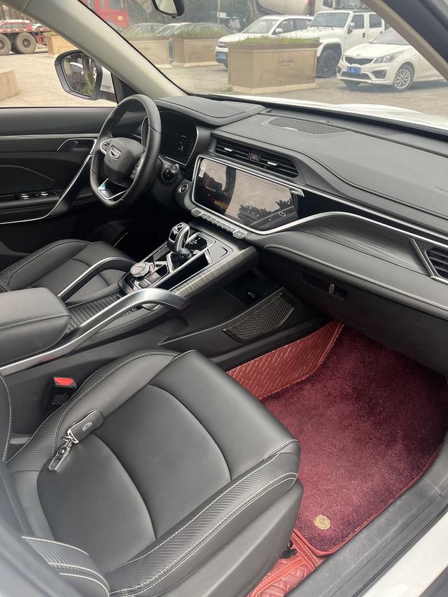 Geely Boyue 2020 thumb 4