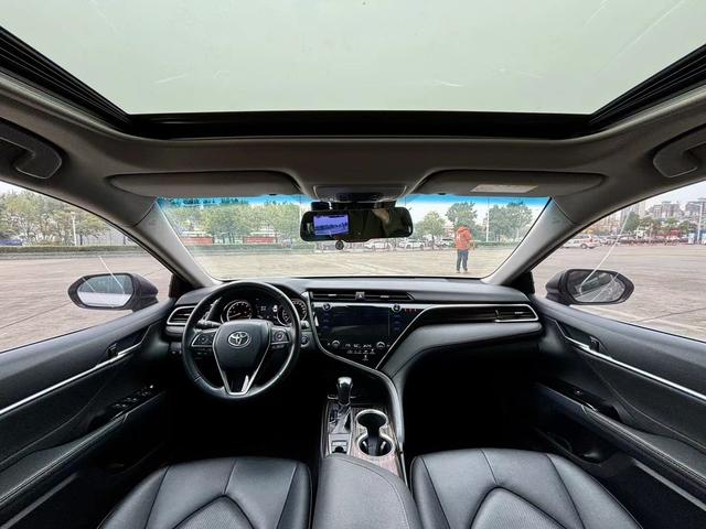 Toyota Camry 2019 thumb 7