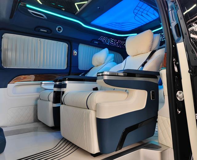Mercedes-Benz V-Класс 2021 thumb 7