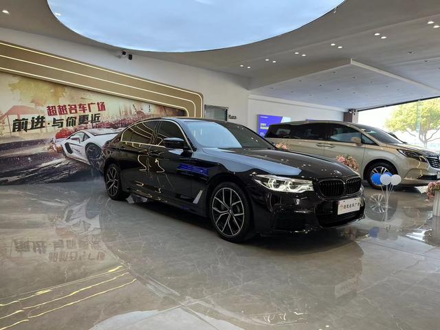 BMW 5 серии 2020 thumb 2