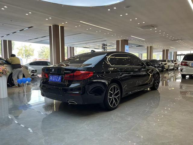 BMW 5 серии 2020 thumb 3