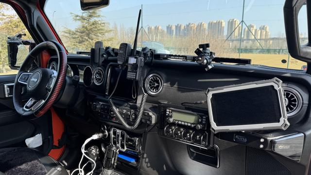 Jeep Wrangler 2020 thumb 9