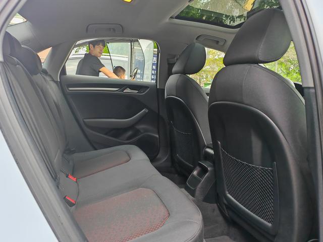 Audi A3 2019 thumb 5