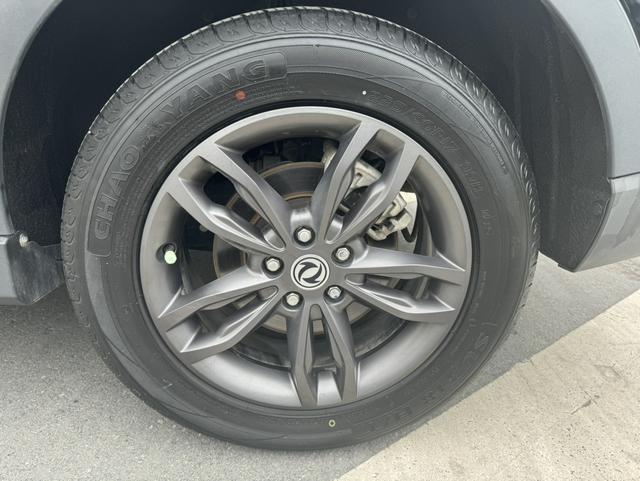 Dongfeng Fengon 580 2021 thumb 3