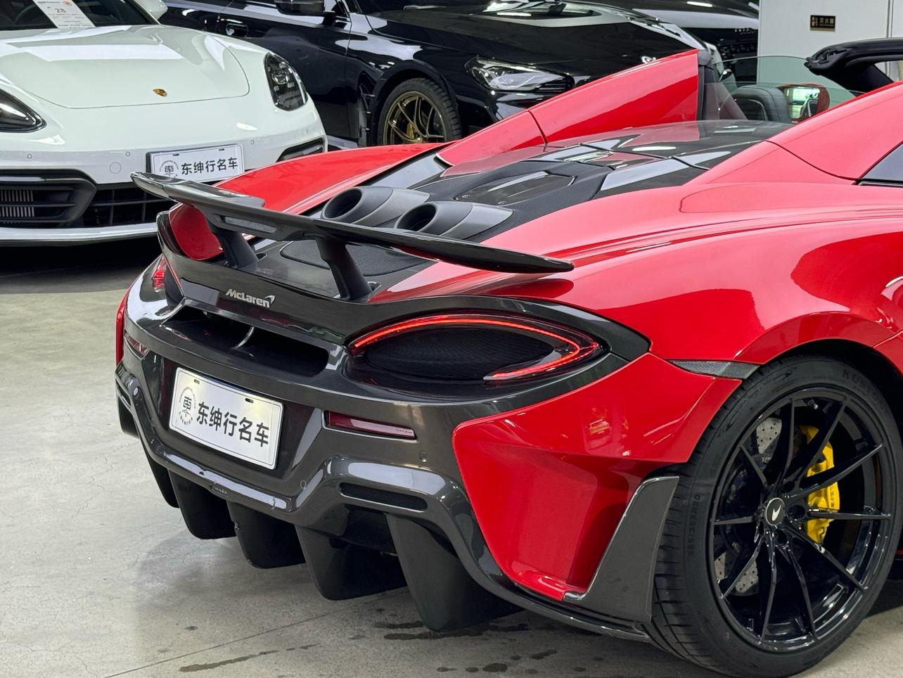 McLaren 600LT 2019 thumb 4