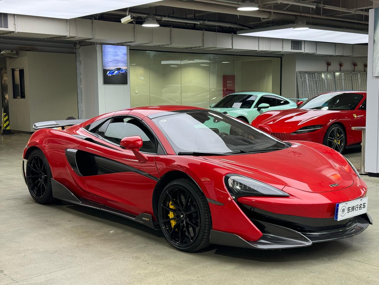 McLaren 600LT 2019 thumb 7