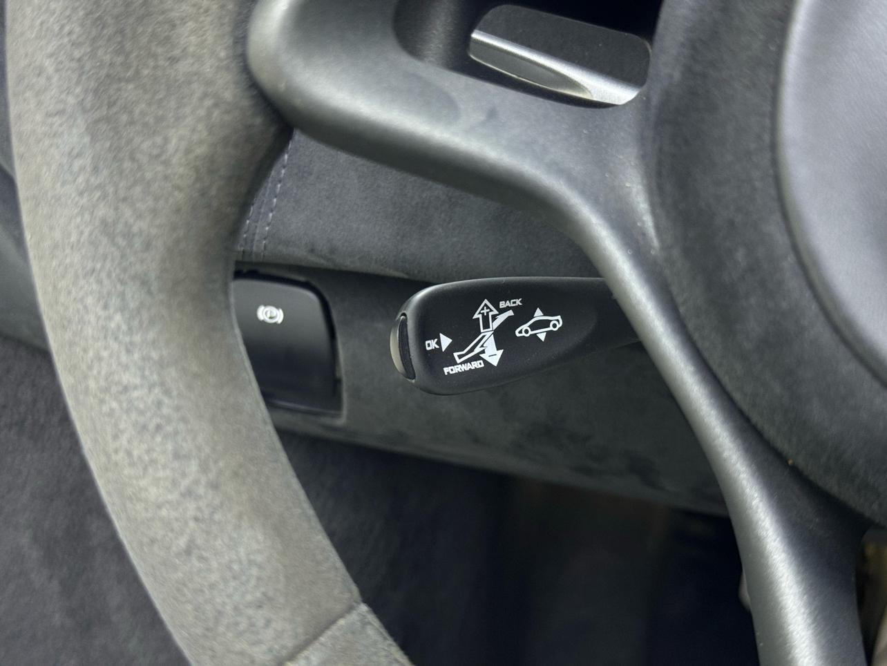 McLaren 600LT 2019 thumb 12