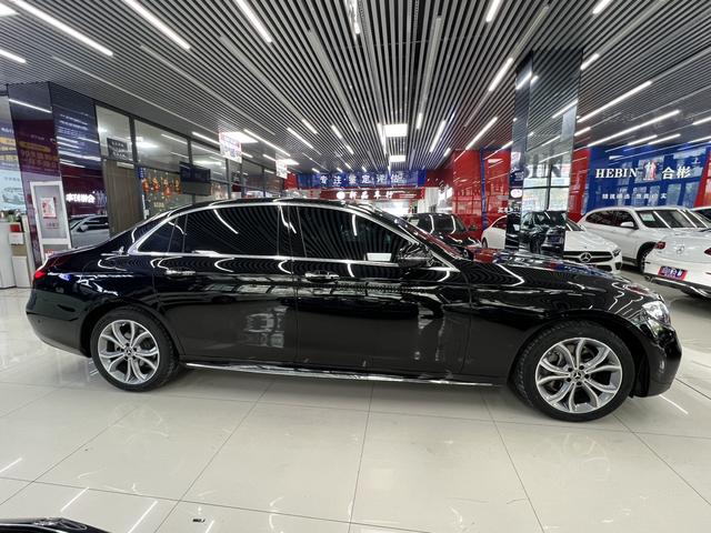 Mercedes-Benz E-Class 2021 thumb 4