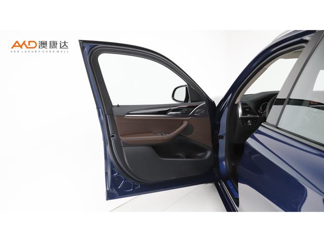 BMW X3 2019 thumb 9