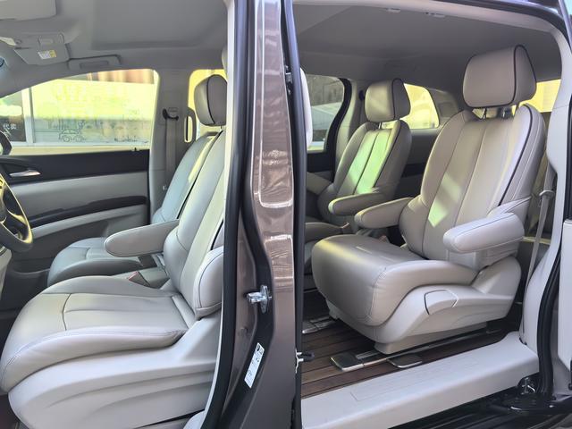 Buick GL8 2020 thumb 8