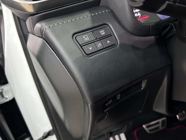 Lexus LX 2023 thumb 6