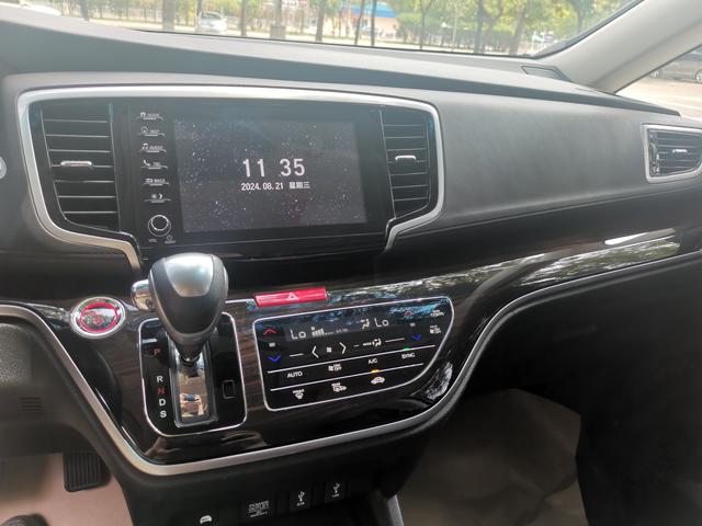 Honda Odyssey 2021 thumb 10