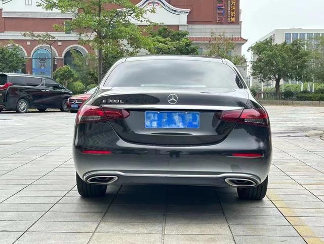 Mercedes-Benz E-Class 2022 thumb 7