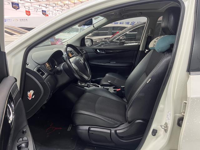 Nissan Tiida 2020 thumb 3