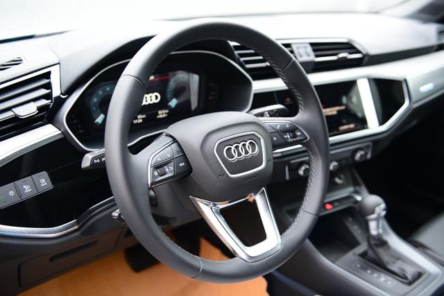Audi Q3 2024 thumb 8