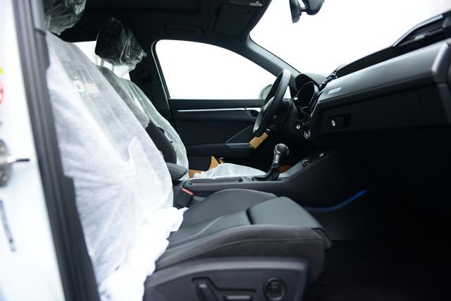 Audi Q3 2024 thumb 10