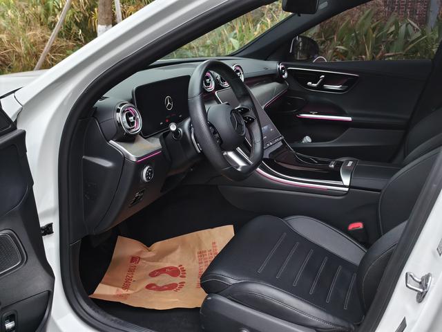 Mercedes-Benz C-Class 2022 thumb 7