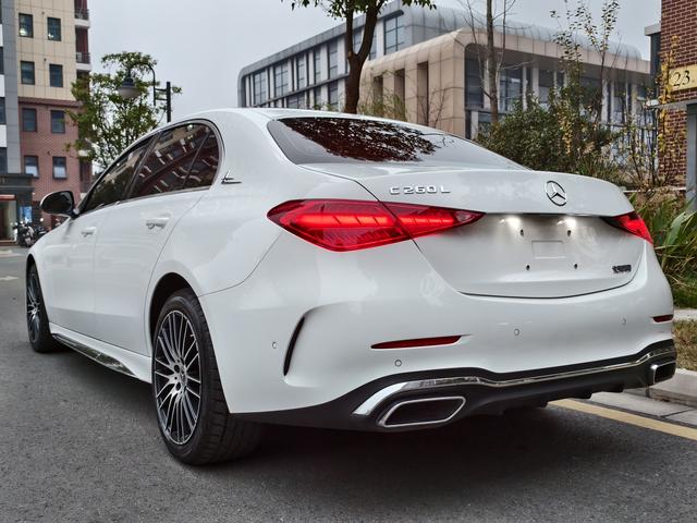 Mercedes-Benz C-Class 2022 thumb 10