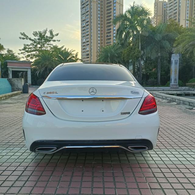 Mercedes-Benz C-Class 2021 thumb 5