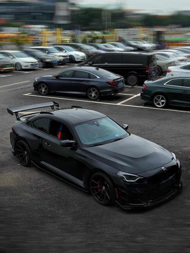 BMW M2 2024 thumb 3