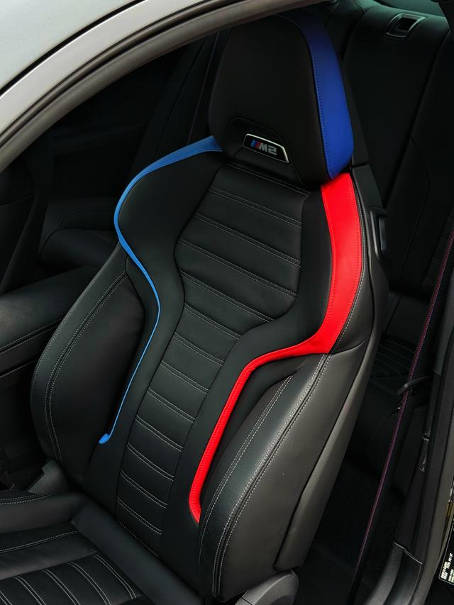 BMW M2 2024 thumb 11