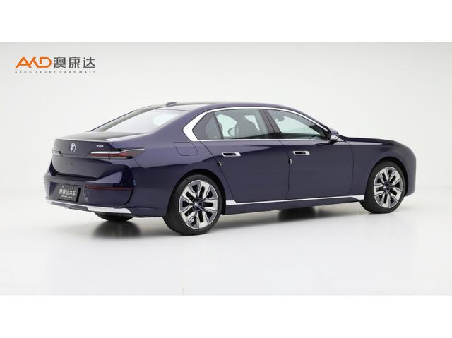 BMW 7 серии 2023 thumb 2