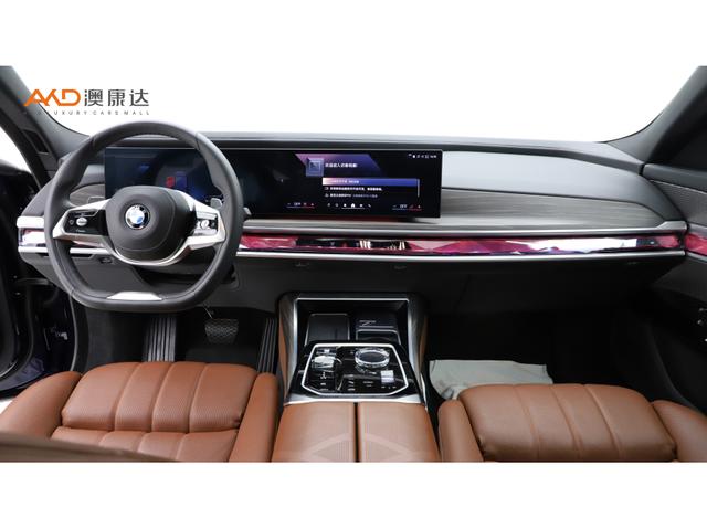 BMW 7 серии 2023 thumb 4