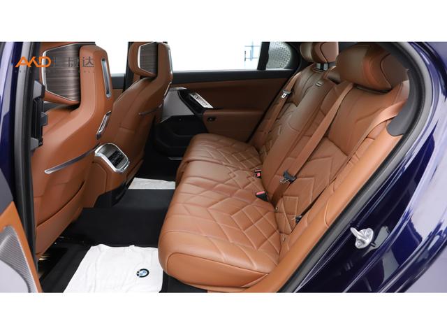 BMW 7 серии 2023 thumb 6
