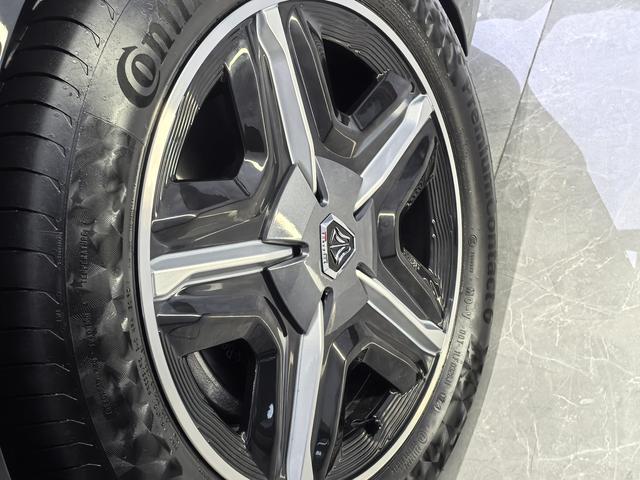 Mercedes-Benz V-Класс 2024 thumb 12