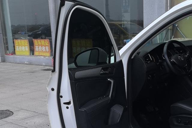 Volkswagen Tiguan L 2020 thumb 7