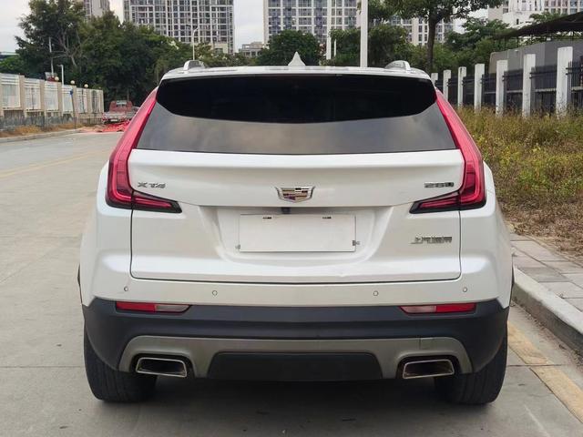 Cadillac XT4 2020 thumb 4