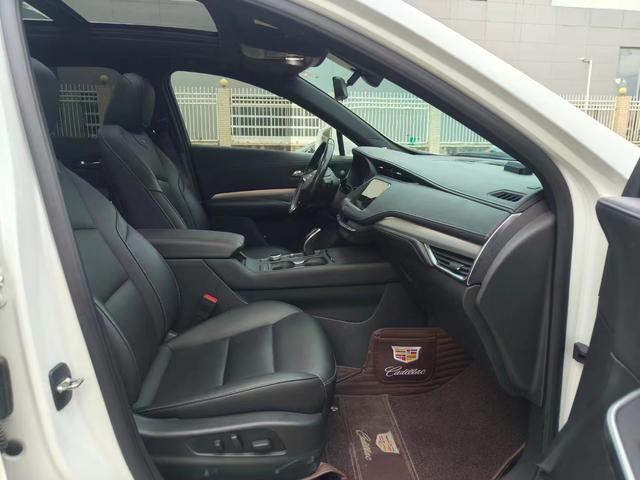 Cadillac XT4 2020 thumb 7