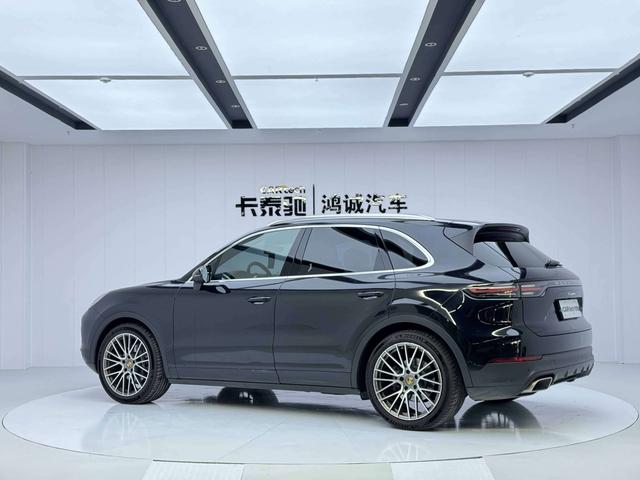 Porsche Cayenne 2019 thumb 4
