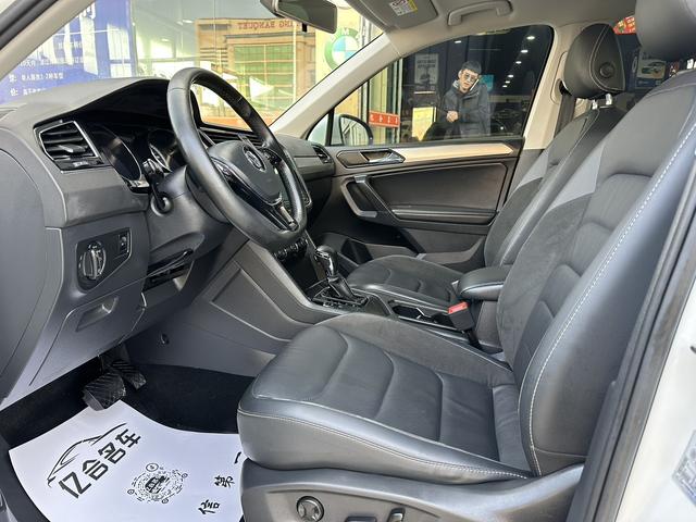 Volkswagen Tiguan L 2019 thumb 5