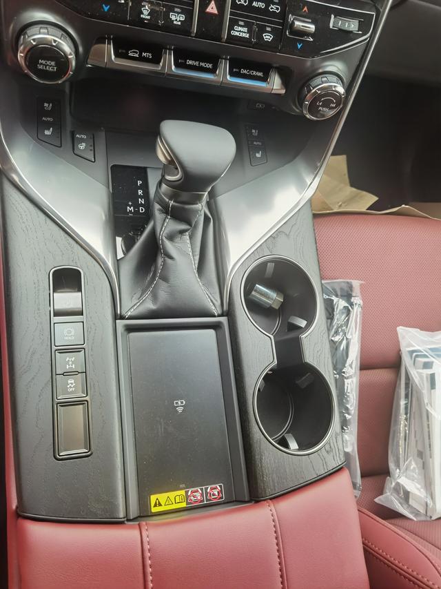 Lexus LX 2024 thumb 2