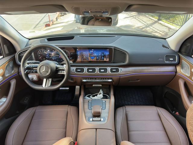 Mercedes-Benz GLS 2025 thumb 7
