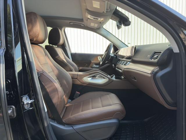 Mercedes-Benz GLS 2025 thumb 11