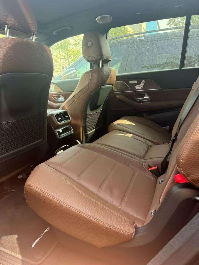 Mercedes-Benz GLS 2025 thumb 4