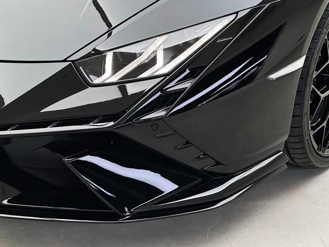 Lamborghini Huracán 2023 thumb 9