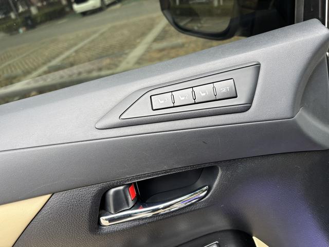 Toyota Alphard 2019 thumb 10